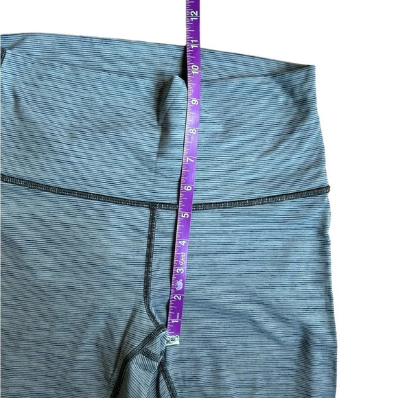 Lululemon Wunder Under High-Rise Tight 25" *Full-On Luon Sage Dark Olive Size 6 - Picture 10 of 13